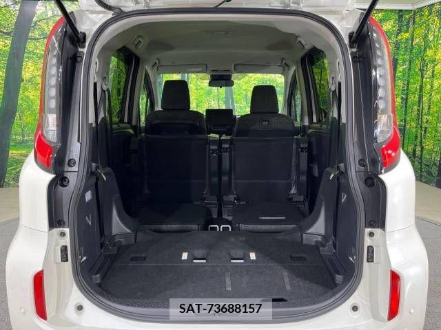 Toyota SIENTA 2023-04 378161-11