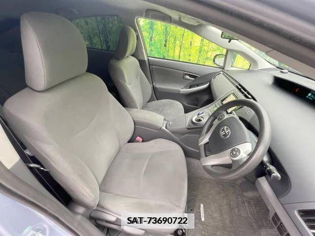 Toyota PRIUS 2010-02 322079-8
