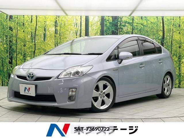 Toyota PRIUS 2010-02 322079-0
