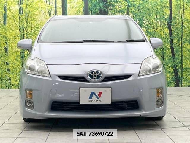 Toyota PRIUS 2010-02 322079-14
