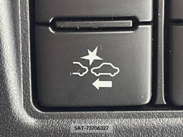 Toyota ESQUIRE 2020-04 373113-4