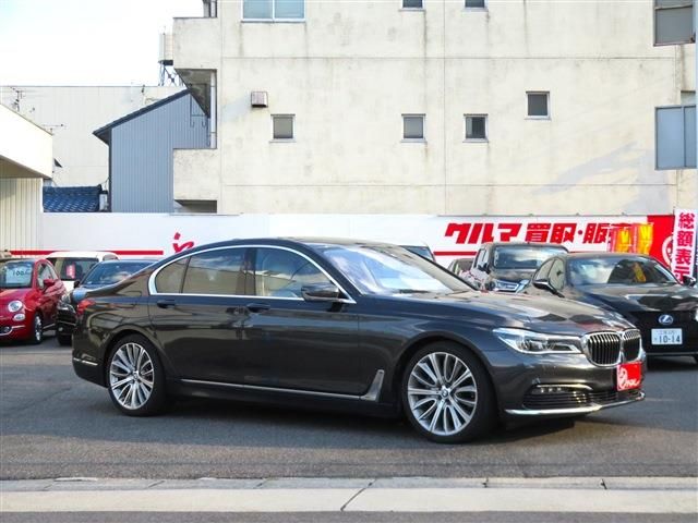 Bmw 7 SERIES 2015-12 20189-2