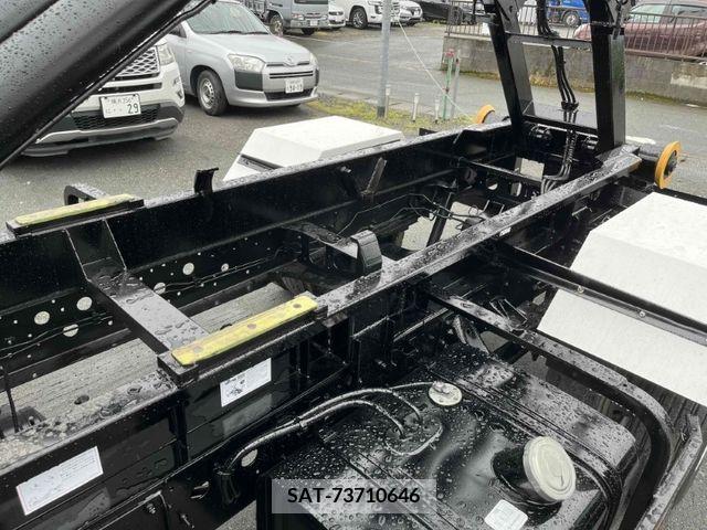 Hino RANGER 2013-07 379772-12