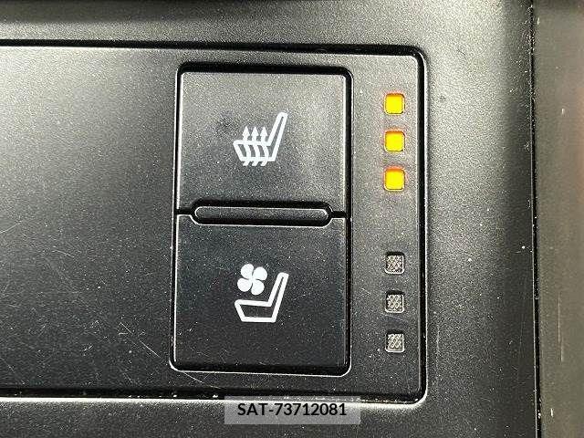 Lexus IS 2013-07 362831-7