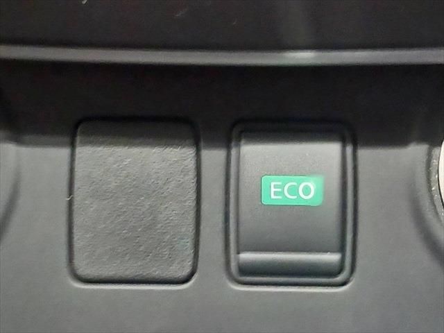 Nissan E-NV200 VAN 2017-03 181264-26