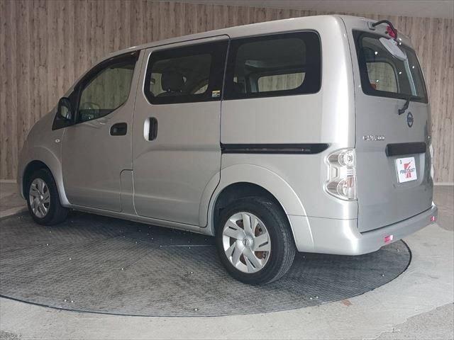 Nissan E-NV200 VAN 2017-03 181264-6