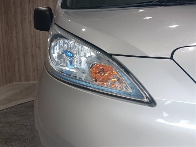 Nissan E-NV200 VAN 2017-03 181264-9