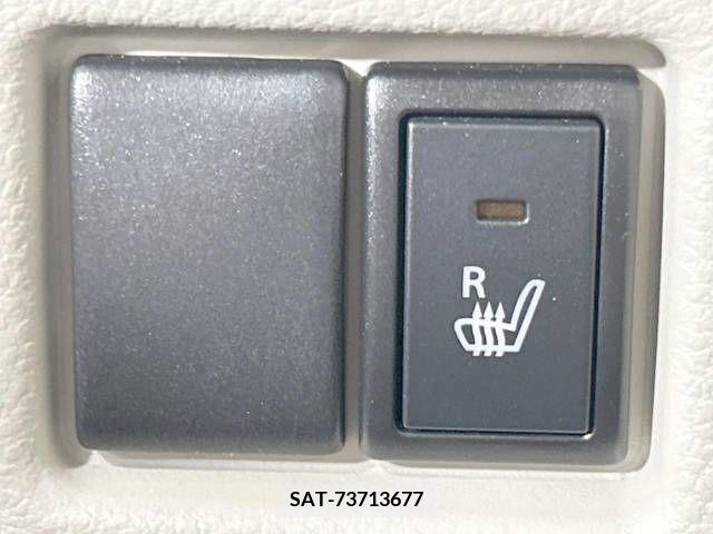 Suzuki SPACIA 2019-05 368518-6