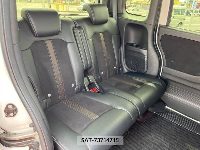 Honda N BOX CUSTOM 2018-10 307198-10