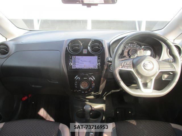 Nissan NOTE 2017-04 210654-9