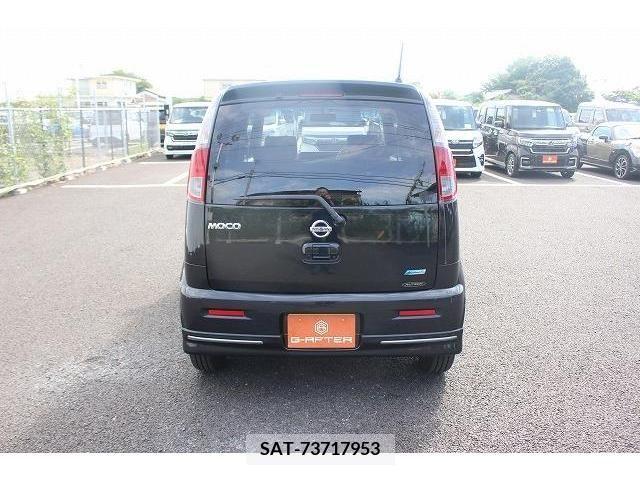 Nissan MOCO 2015-01 354775-7