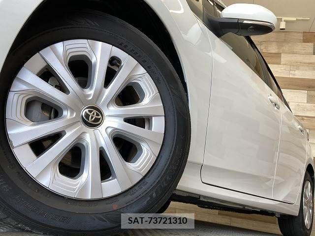 Toyota PRIUS 2021-06 366570-18
