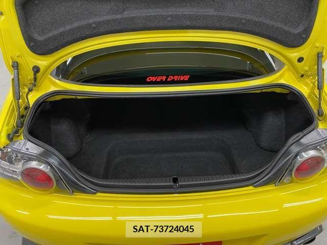 Mazda RX-8 2003-04 209057-12