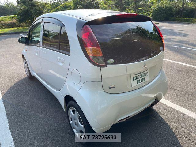 Mitsubishi I 2008-08 200351-11