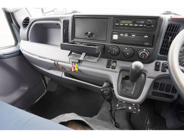 Mitsubishi CANTER 2013-02 196213-27