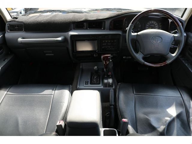 Toyota LAND CRUISER 1995-01 3439-2