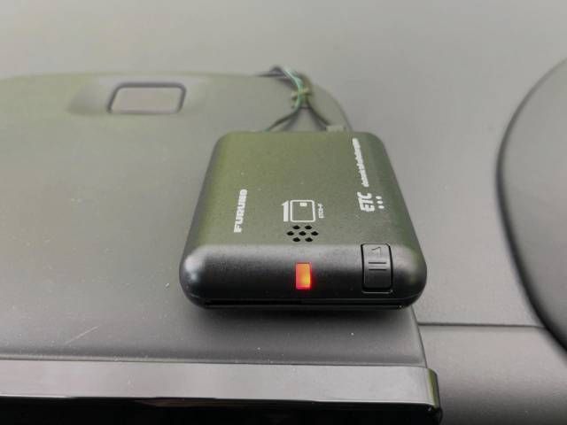 Honda VEZEL 2023-03 22923-7