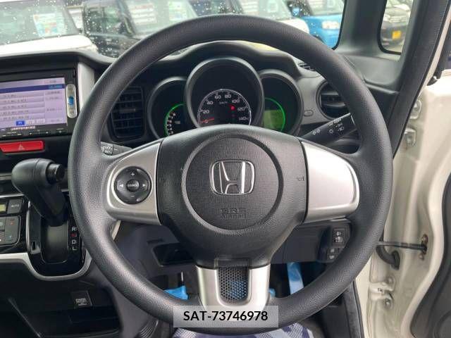 Honda N BOX 2015-06 333866-11