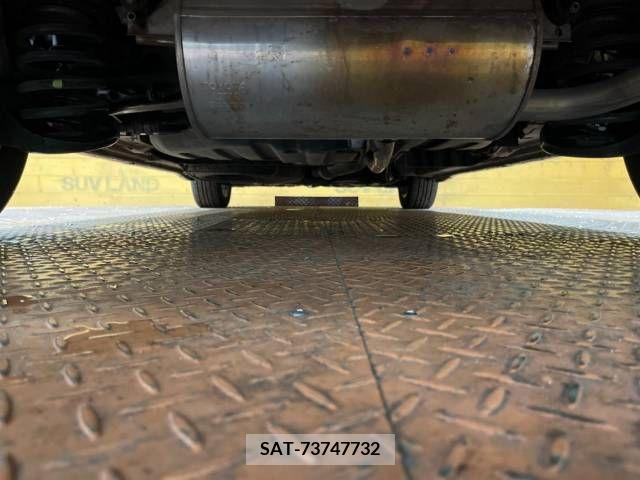 Toyota VOXY 2011-11 289046-19