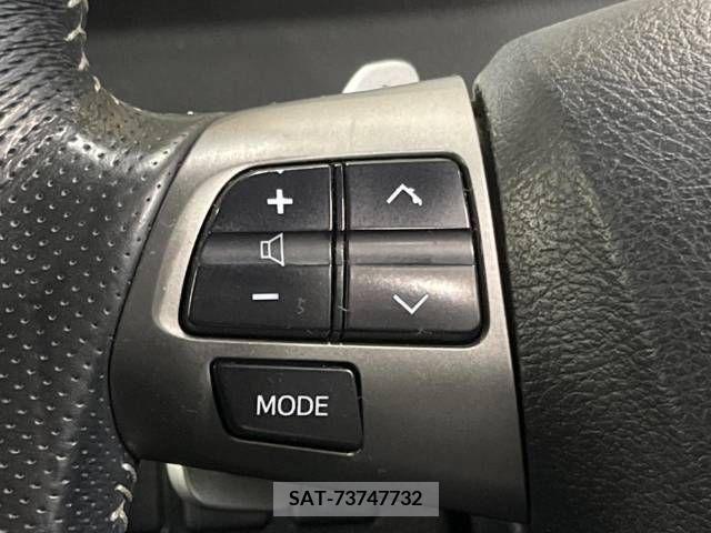 Toyota VOXY 2011-11 289046-6