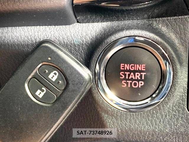 Toyota VITZ 2019-03 211882-7