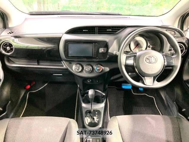 Toyota VITZ 2019-03 211882-1