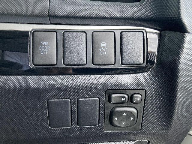 Toyota ESTIMA 2014-11 19941-11