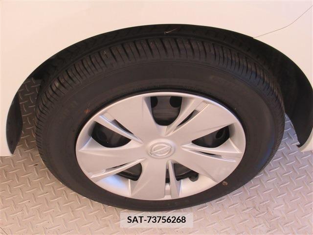 Nissan MARCH 2021-12 214546-5