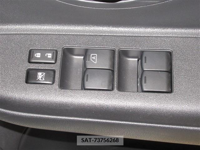 Nissan MARCH 2021-12 214546-11