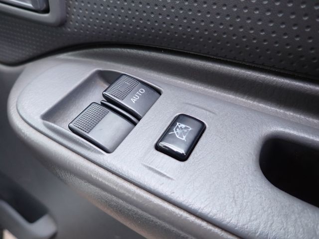 Nissan VANETTE VAN 2016-04 28592-12