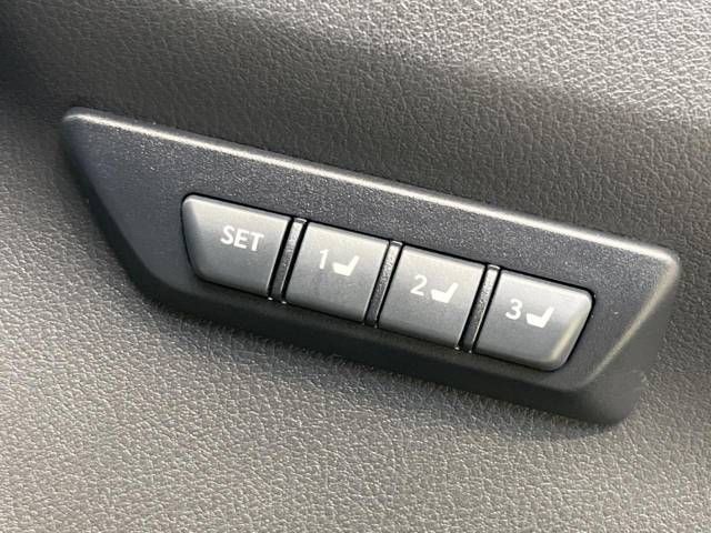 Lexus NX 2015-11 19756-6