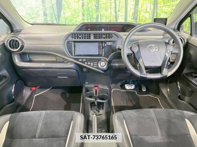 Toyota AQUA 2016-08 375844-1