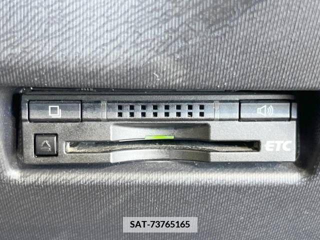 Toyota AQUA 2016-08 375844-7