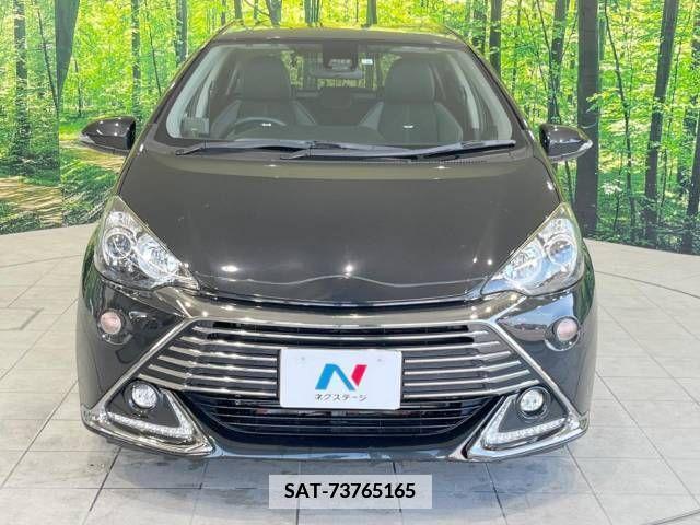 Toyota AQUA 2016-08 375844-14