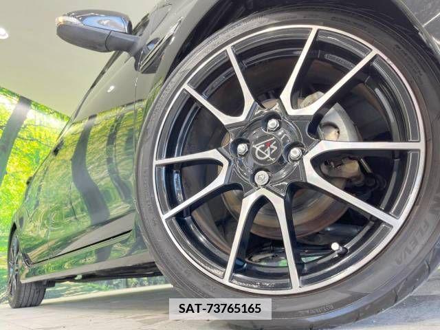 Toyota AQUA 2016-08 375844-13