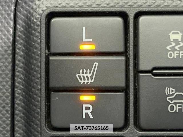 Toyota AQUA 2016-08 375844-5