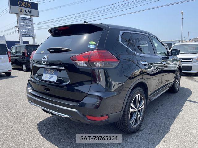 Nissan X-TRAIL 2019-05 290458-2