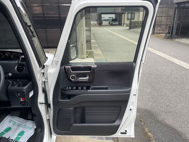 Honda N BOX CUSTOM 2019-02 25452-24