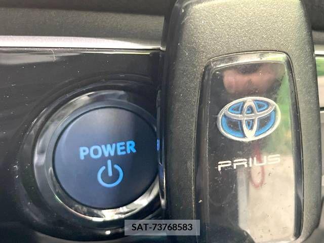 Toyota PRIUS 2016-04 322620-18