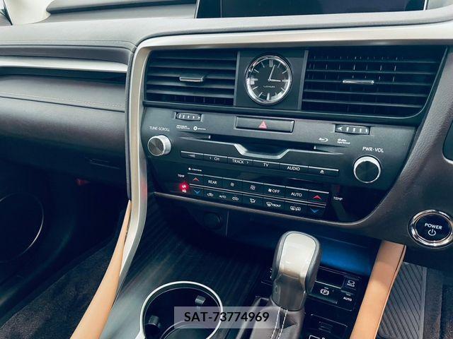 Lexus RX 2019-01 388425-27
