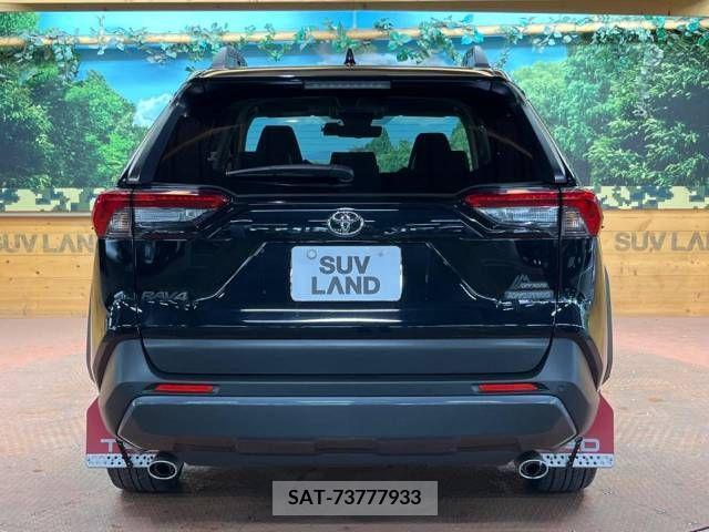 Toyota RAV4 2021-11 283930-17