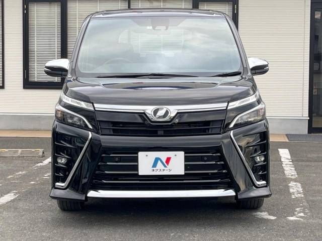 Toyota VOXY 2019-06 188549-16