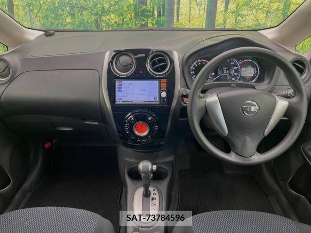 Nissan NOTE 2015-02 365399-1