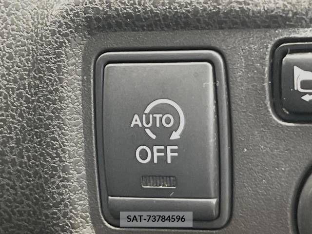Nissan NOTE 2015-02 365399-7