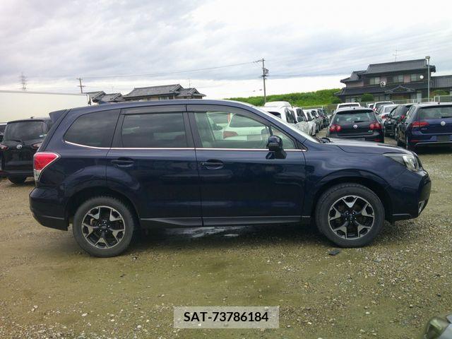 Subaru FORESTER 2018-01 384330-7