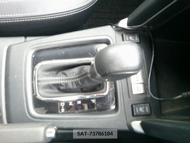 Subaru FORESTER 2018-01 384330-23