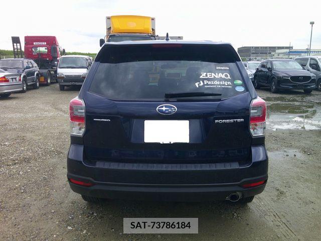 Subaru FORESTER 2018-01 384330-8