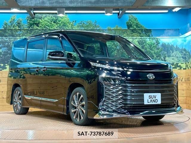 Toyota VOXY 2023-03 222155-17