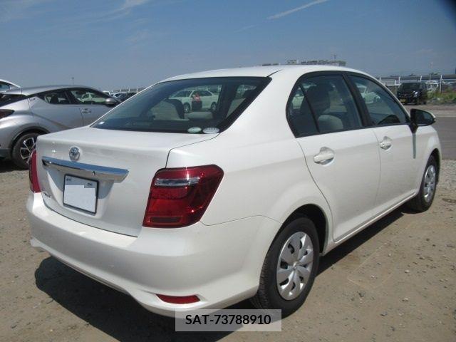 Toyota COROLLA AXIO 2017-03 357999-1