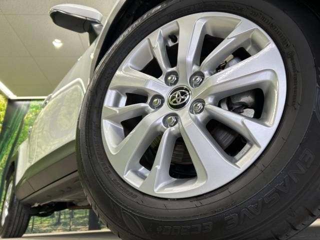 Toyota YARIS CROSS 2023-07 184922-13